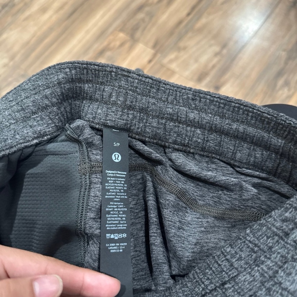 Lululemon ABC skinny fit jogger - Picture 3 of 3